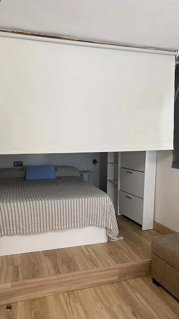 דירות נרחה Bajo N/1 0*,